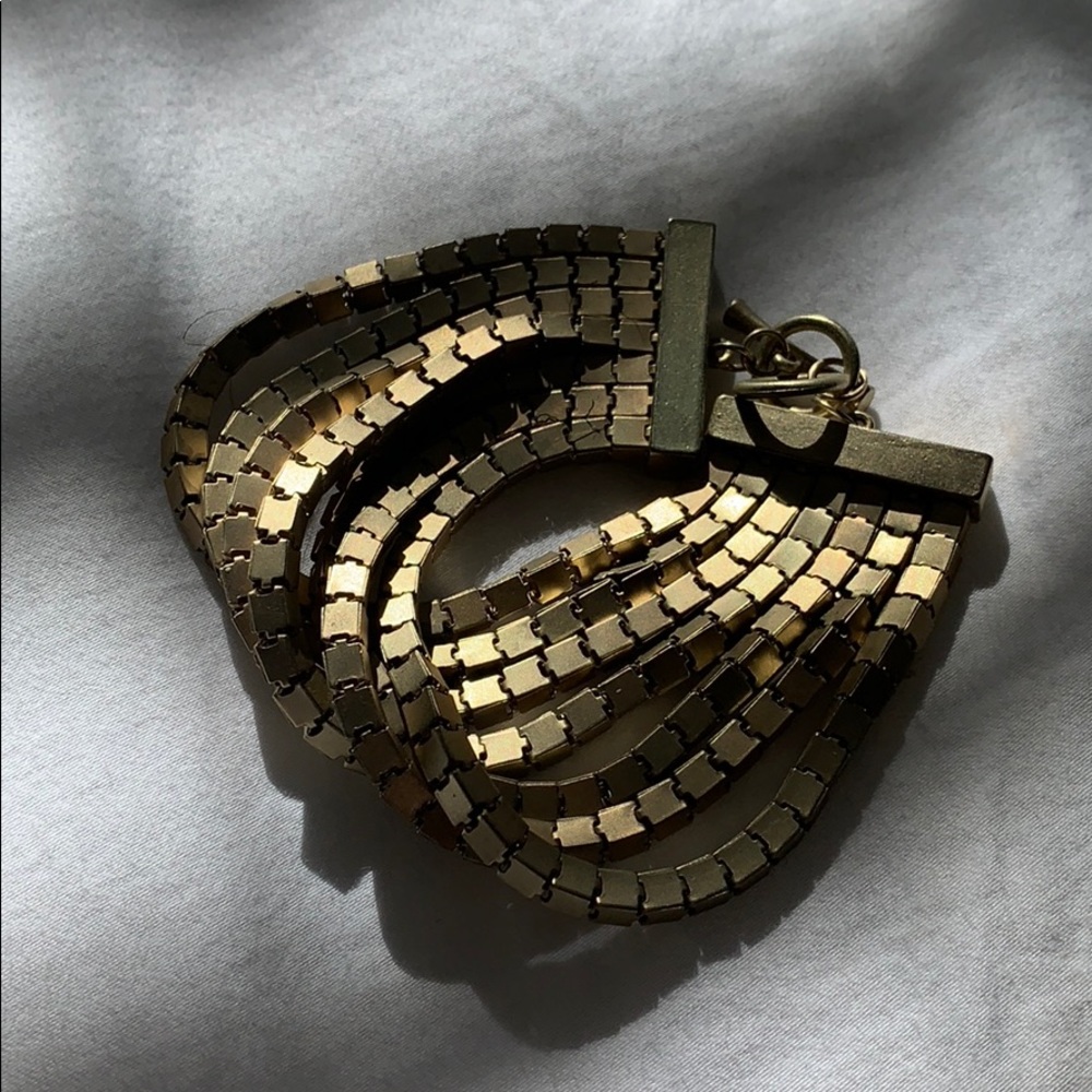 Bracelet